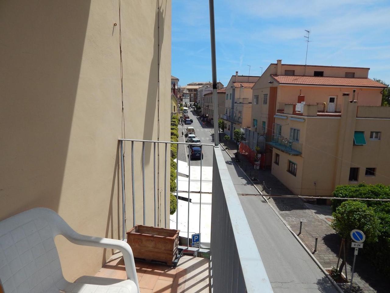 N101 - Numana, Quadrilocale Nel Cuore Del Paese Exterior photo